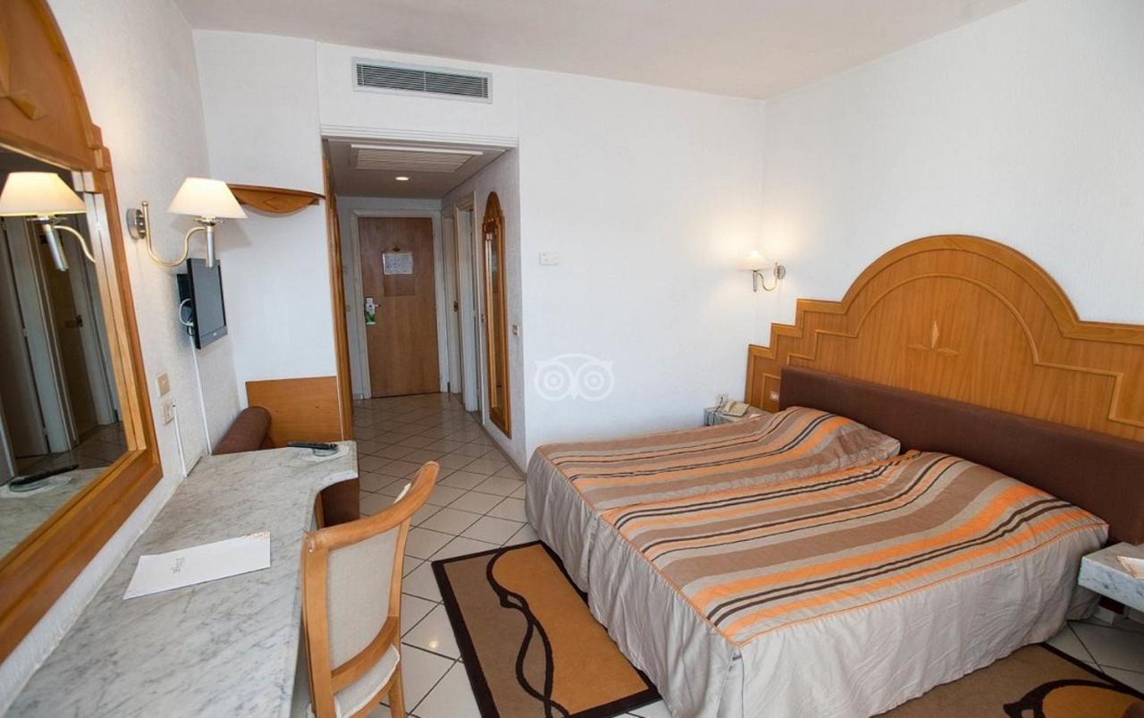 Riviera Hotel - Family Only Marsá al-Qantáwí Exteriér fotografie