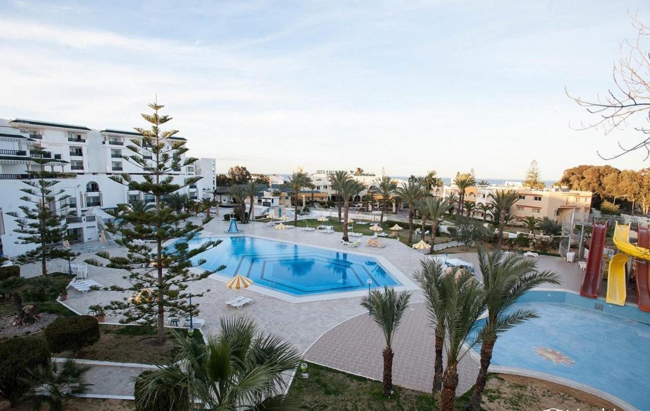 Riviera Hotel - Family Only Marsá al-Qantáwí Exteriér fotografie