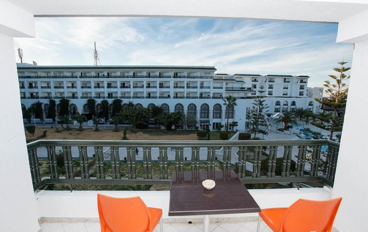 Riviera Hotel - Family Only Marsá al-Qantáwí Exteriér fotografie