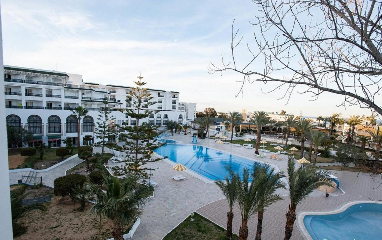 Riviera Hotel - Family Only Marsá al-Qantáwí Exteriér fotografie