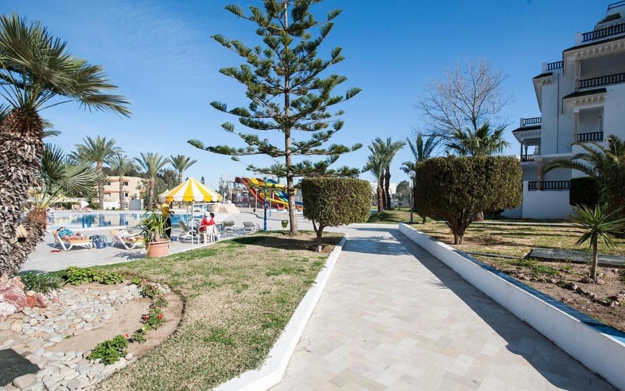 Riviera Hotel - Family Only Marsá al-Qantáwí Exteriér fotografie