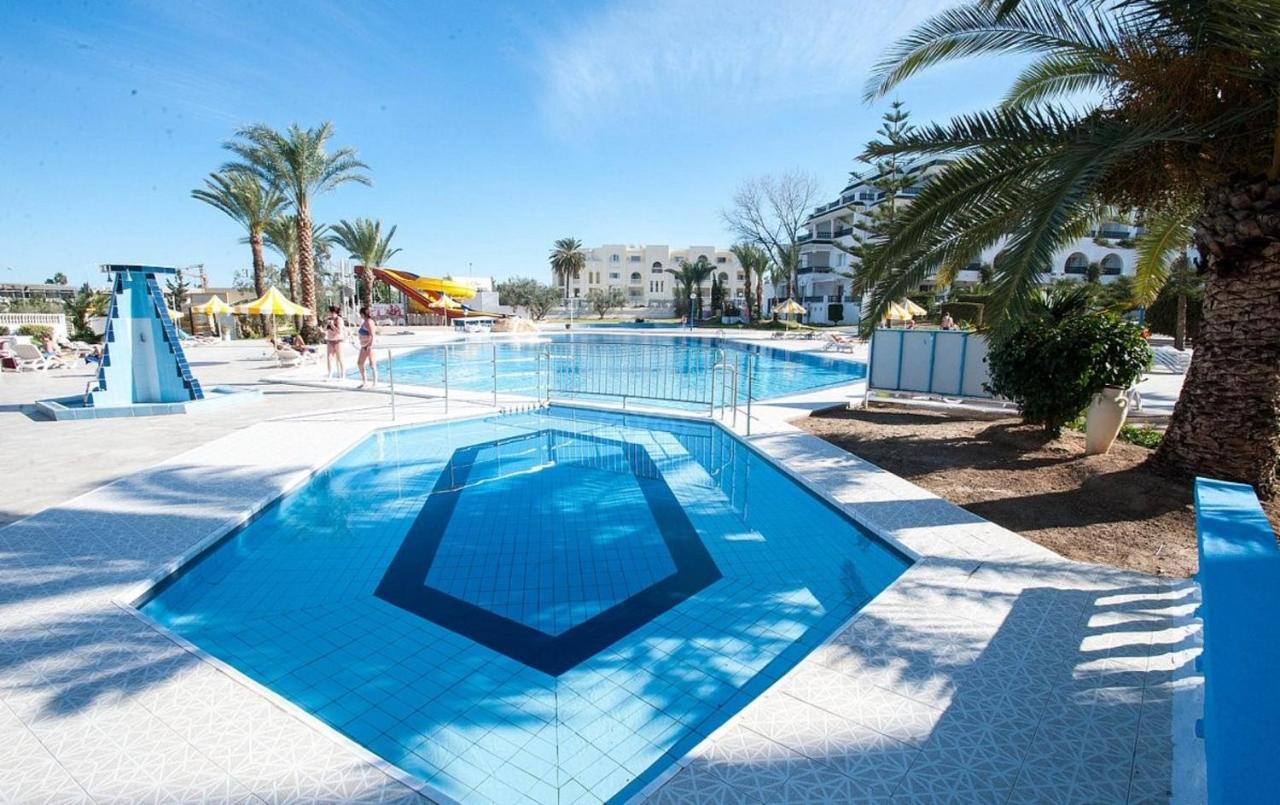 Riviera Hotel - Family Only Marsá al-Qantáwí Exteriér fotografie